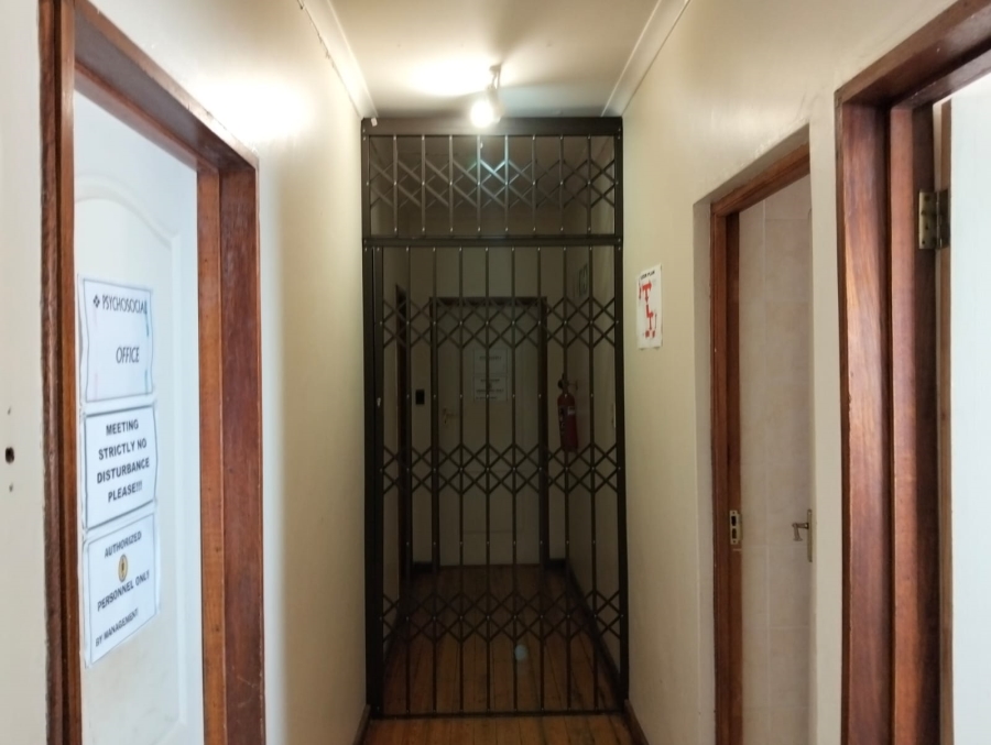 To Let Commercial Property for Rent in Mthata Eastern Cape